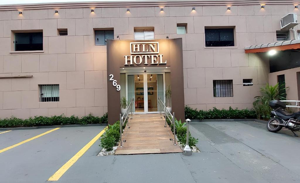 a building with a sign that reads inn hotel at HLN Hotel - Expo - Anhembi in São Paulo