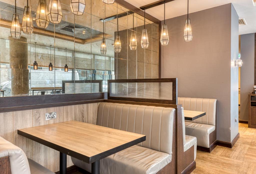 Premier Inn Dublin City Gloucester St South - Resim 12