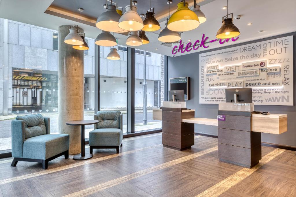 Premier Inn Dublin City Gloucester St South - Resim 21