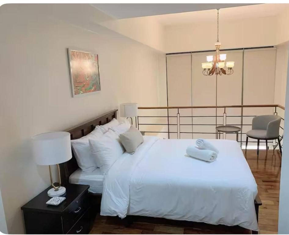 Curated visual reference: Condos For Rent In City With Expansive City Views And Reference: Room In Condo Modern Makati Condo For Rent