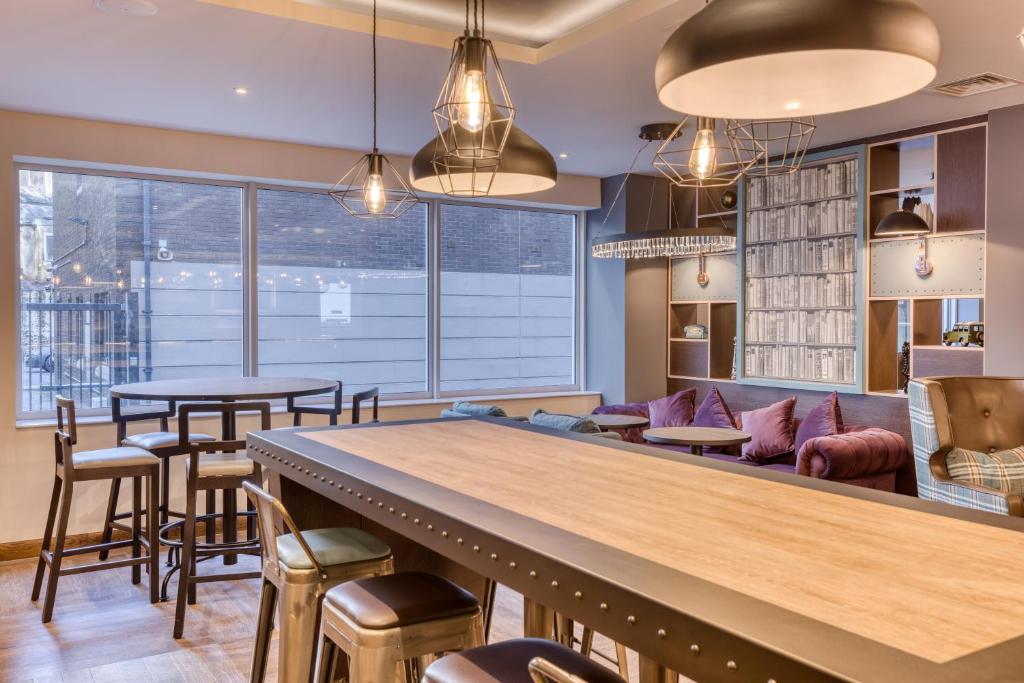 Premier Inn Cork City Centre - Resim 19