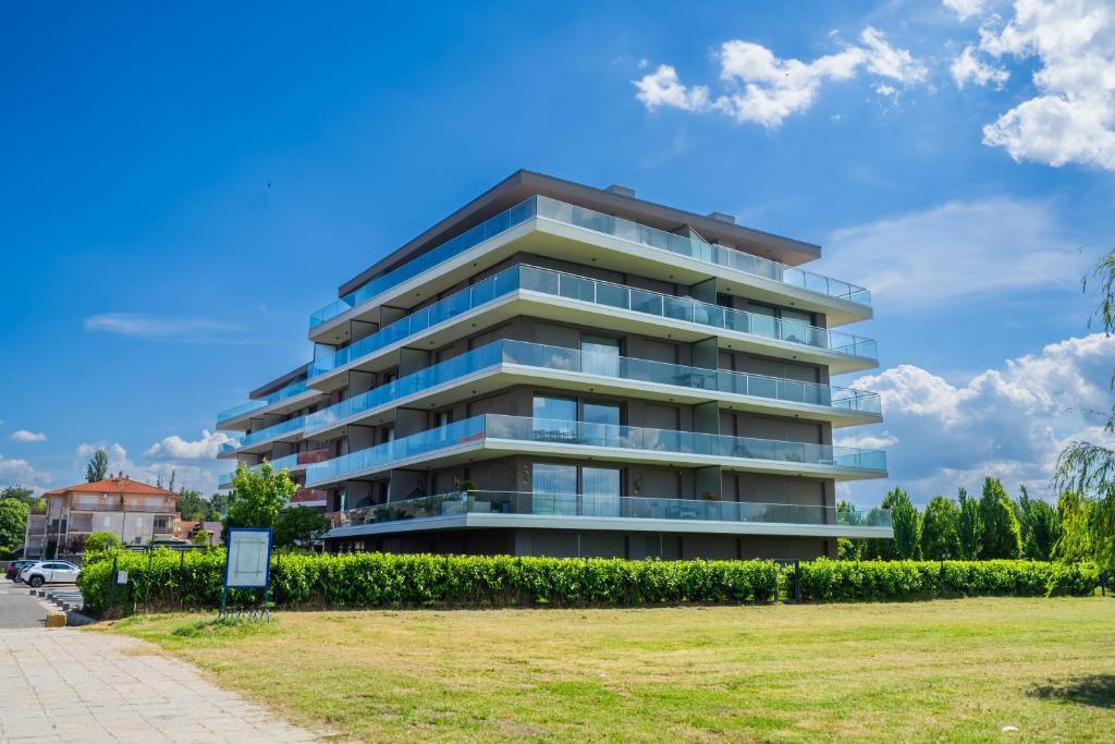 The building in which Az apartmant is located