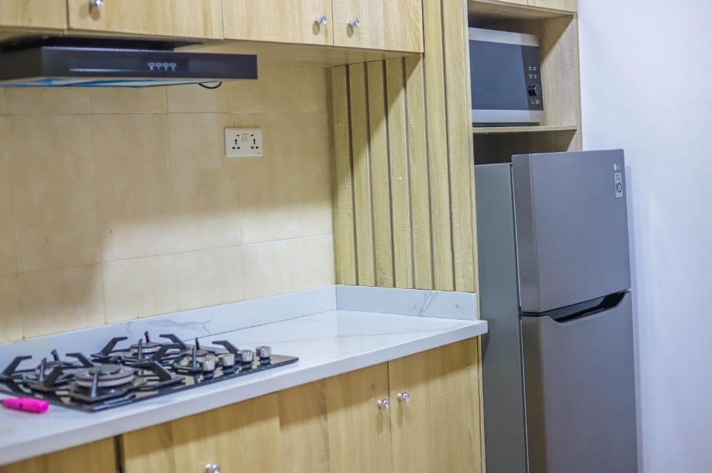 Köök või kööginurk majutusasutuses HOMEWORTH SPACES - Shortlet Apartmemt