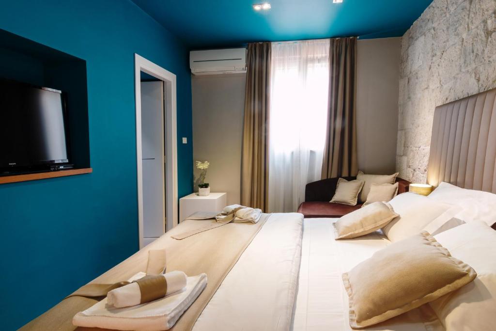 Riva Luxury Rooms - 6