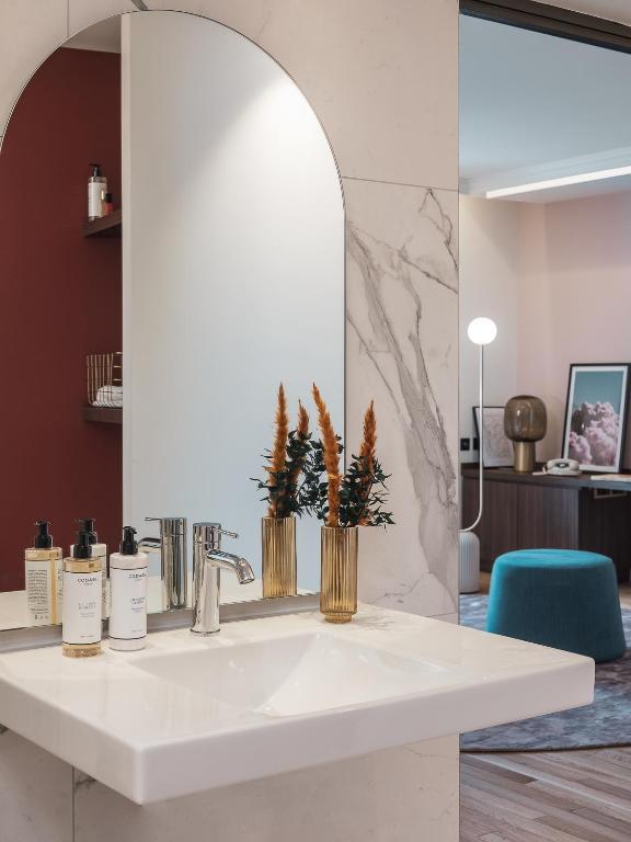 Seven Hotel Paris - Resim 8