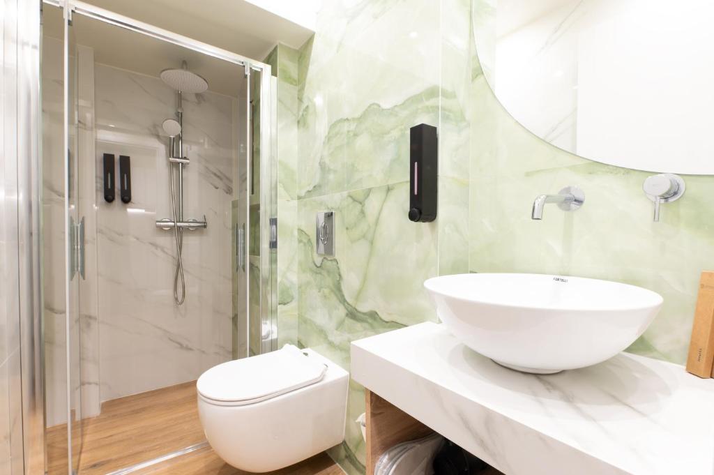 Modern Rooms Pagrati - 10