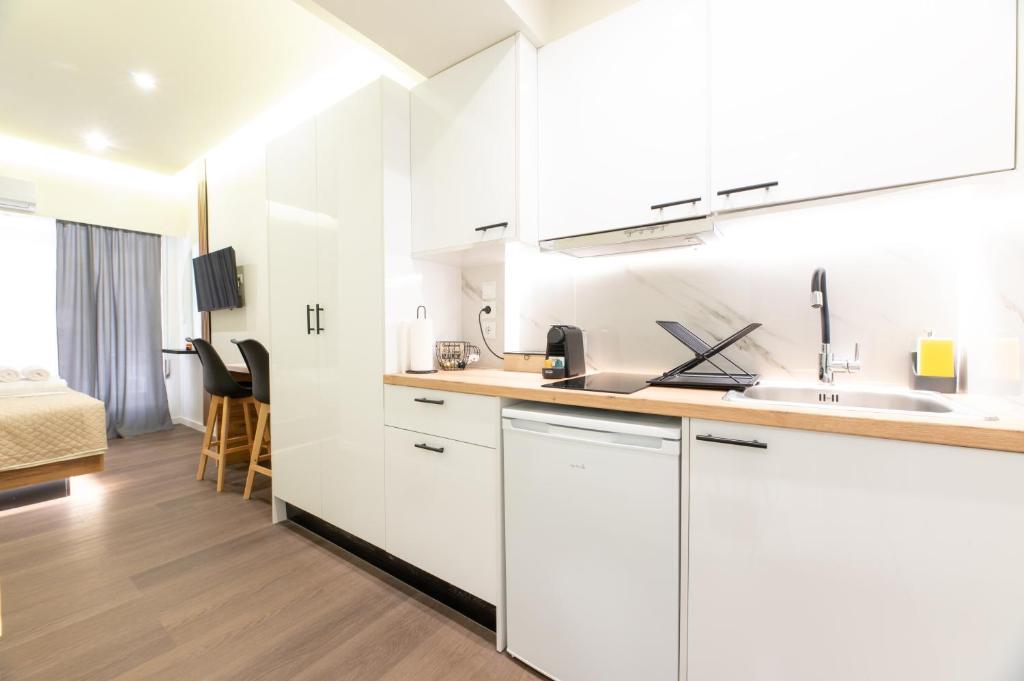 Modern Rooms Pagrati - 8