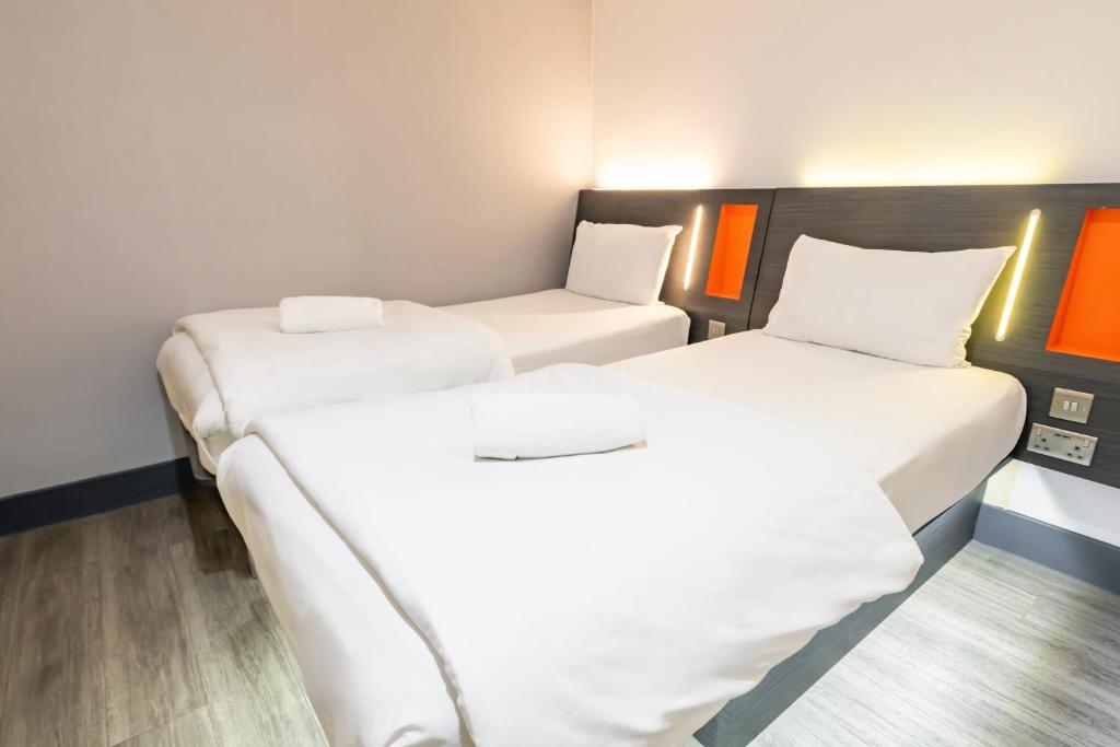 easyHotel Leeds - Resim 40
