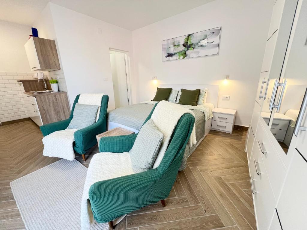 Χώρος καθιστικού στο KING RESIDENCE OLD TOWN RAB 2 - Adults Only