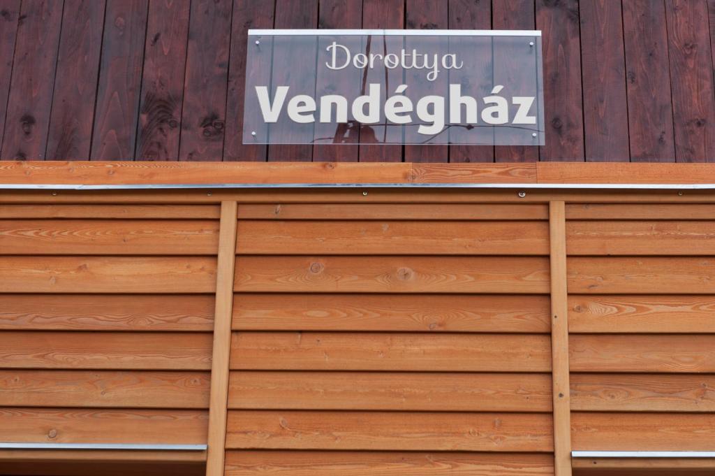 Certifikát, hodnocení, plakát nebo jiný dokument vystavený v ubytování Dorottya Vendégház
