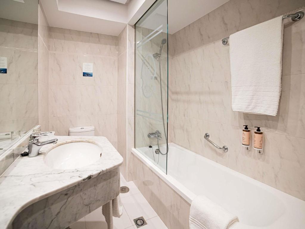 Koupelna v ubytování Mercure Monte Igueldo