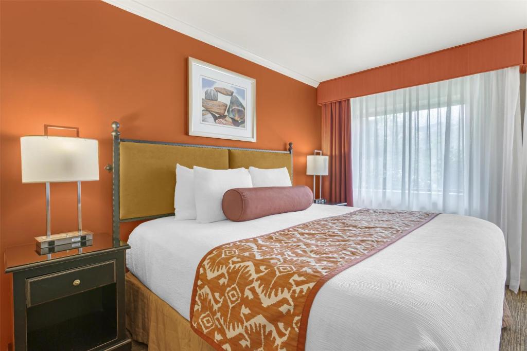 Best Western Plus Arroyo Roble Hotel & Creekside Villas - Quarto King Com Lareira - Não Fumantes