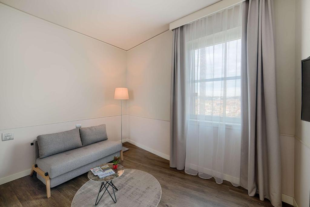 NH Napoli Panorama - Resim 31