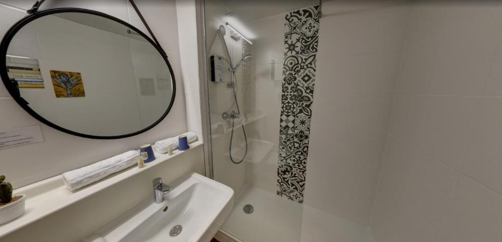 Hôtel Cap Sud Avignon - Réouverture - Ex Kyriad Hôtel - Resim 3