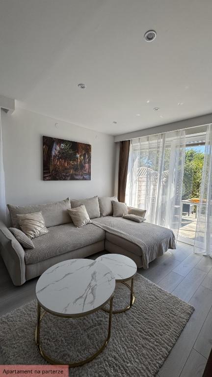Posedenie v ubytovaní Apartament Słoneczna Dolina Magurki bania jacuzzi balia ogrodowa Szczyrk-Wilkowice
