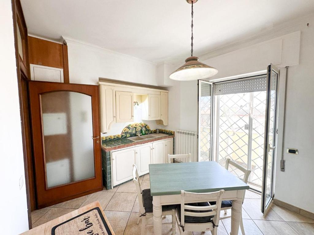 Kuchyň nebo kuchyňský kout v ubytování Specter Guesthouse