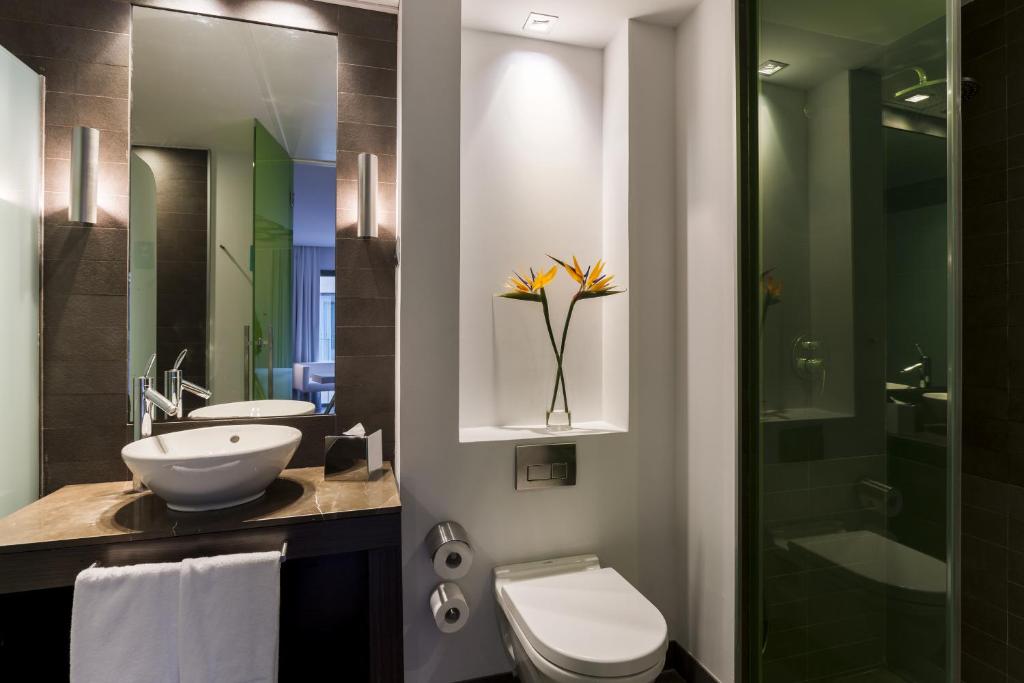 
Double or Twin Room with Extra Bed
