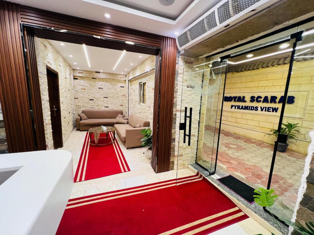 Fotografie z fotogalerie ubytování Royal Scarab Pyramids Hotel v Káhiře