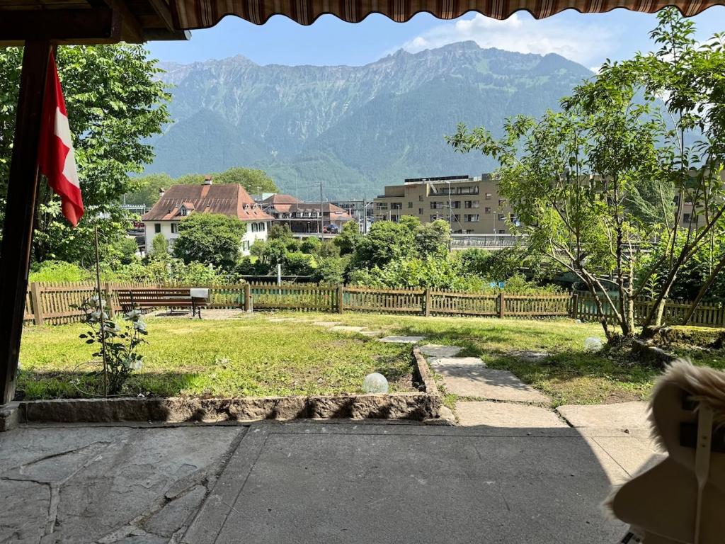 River 1-Kissed Retreat with Iconic Jungfraujoch View - Resim 12