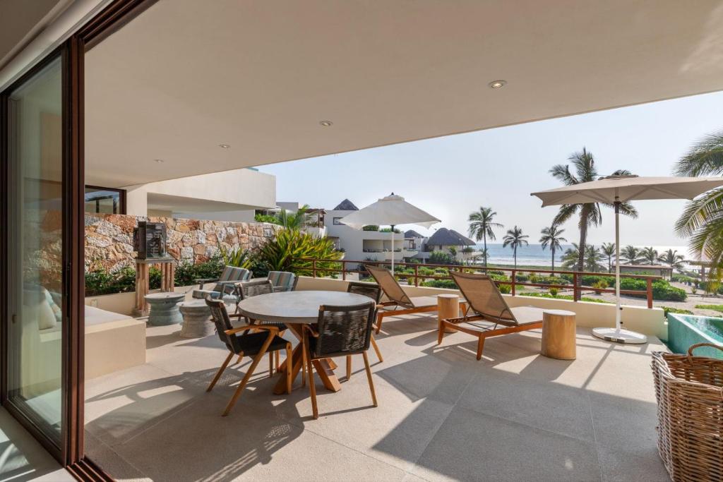 Patio nebo venkovní prostory v ubytování Marea Beachfront Villa H48