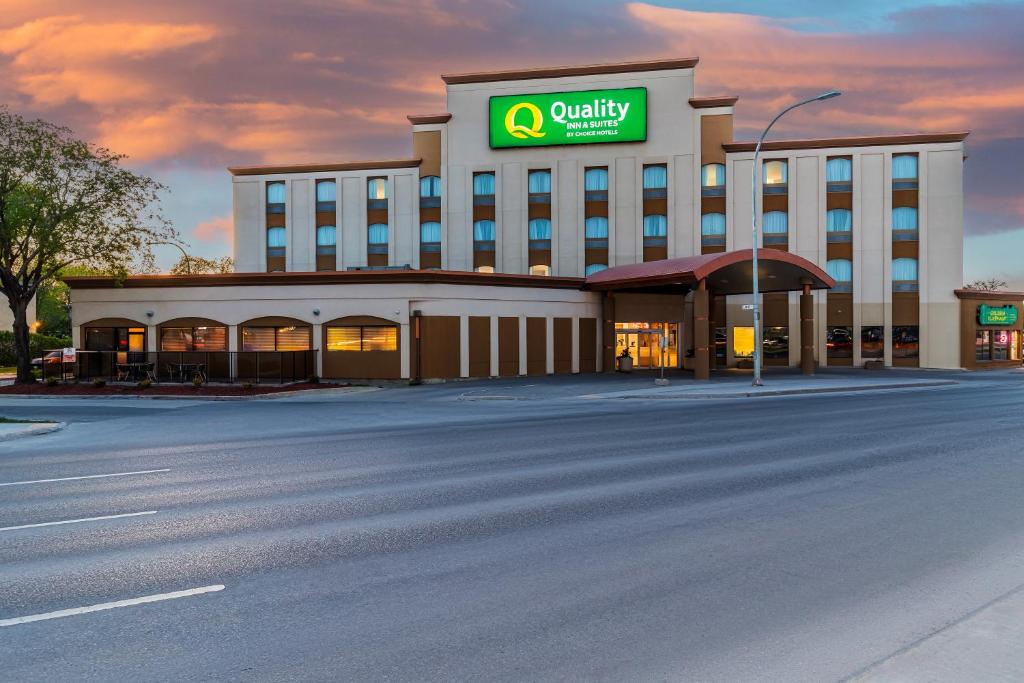 Quality Inn & Suites - Resim 6