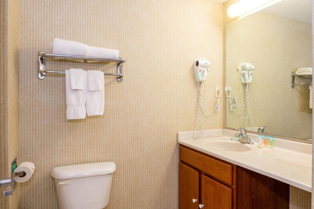 White River Inn & Suites - Habitación Queen