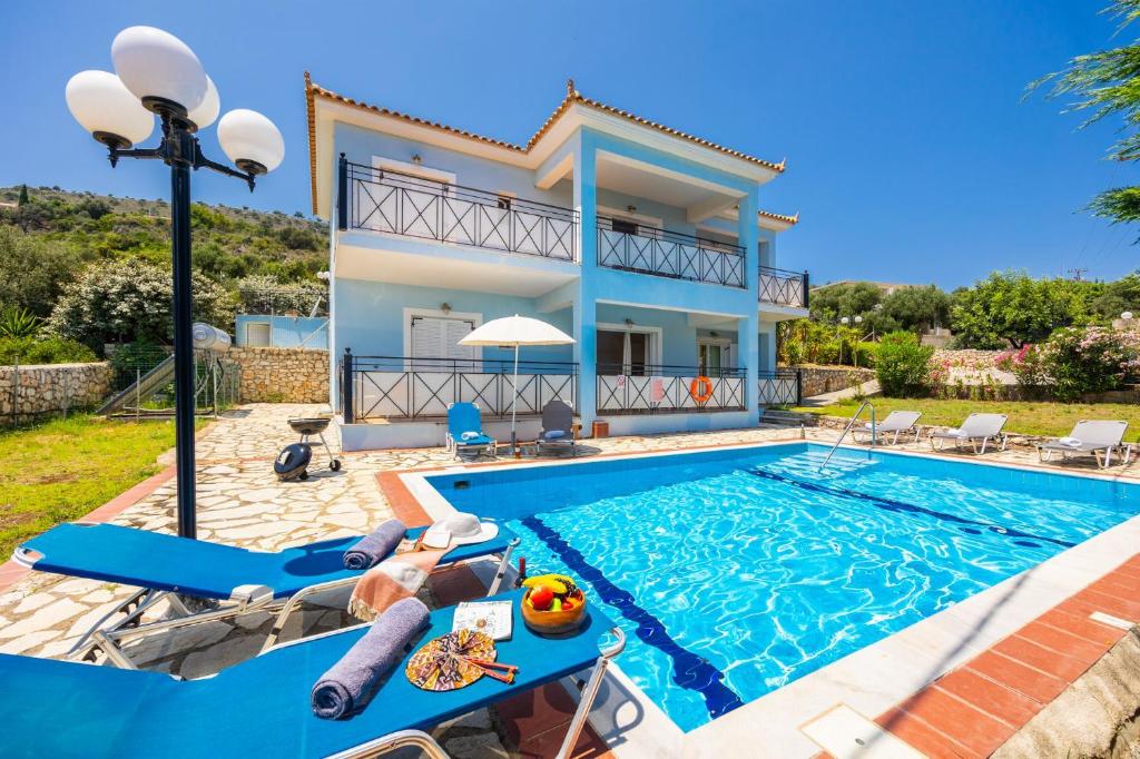 Πισίνα στο ή κοντά στο Skala Villa Blue
