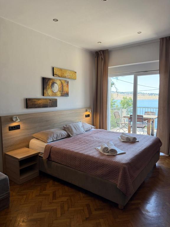 Rooms Villa Lucija - 海景高级双人间 - 带露台