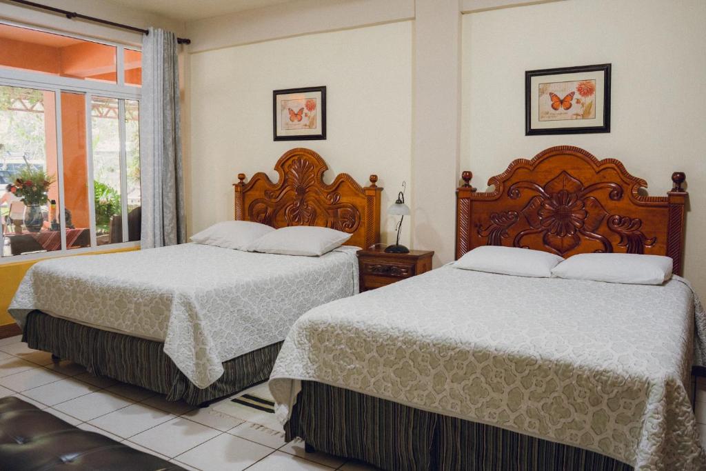 Hotel-Villas JABEL TINAMIT - Habitación Deluxe Con Dos Camas Queen
