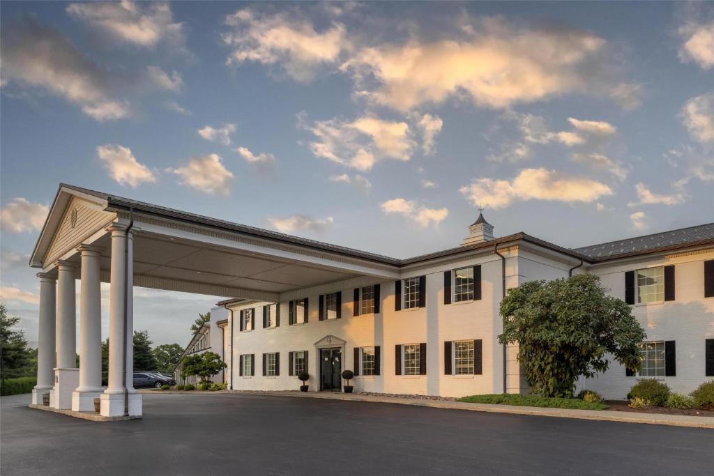Best Western Parkside Inn photo