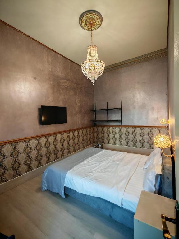 Nostalgia Old City Bucharest - Resim 11