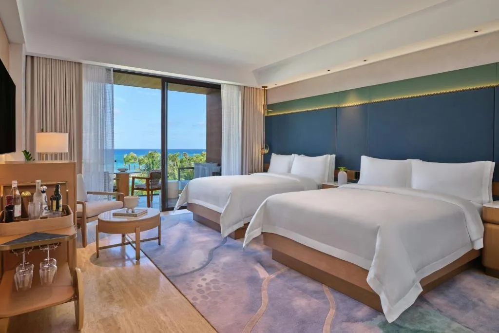 Grand Luxe Queen Room with Two Queen Beds and Balcony - Ocean View