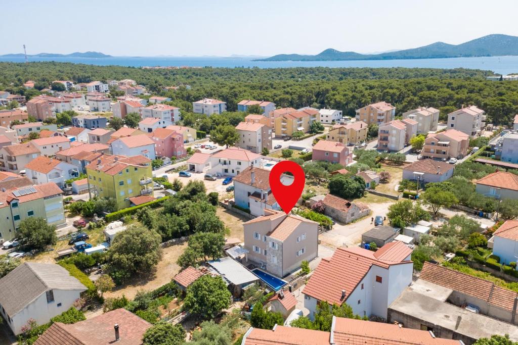 Family-friendly apartments with swimming pool Biograd na Moru, Biograd - 23754