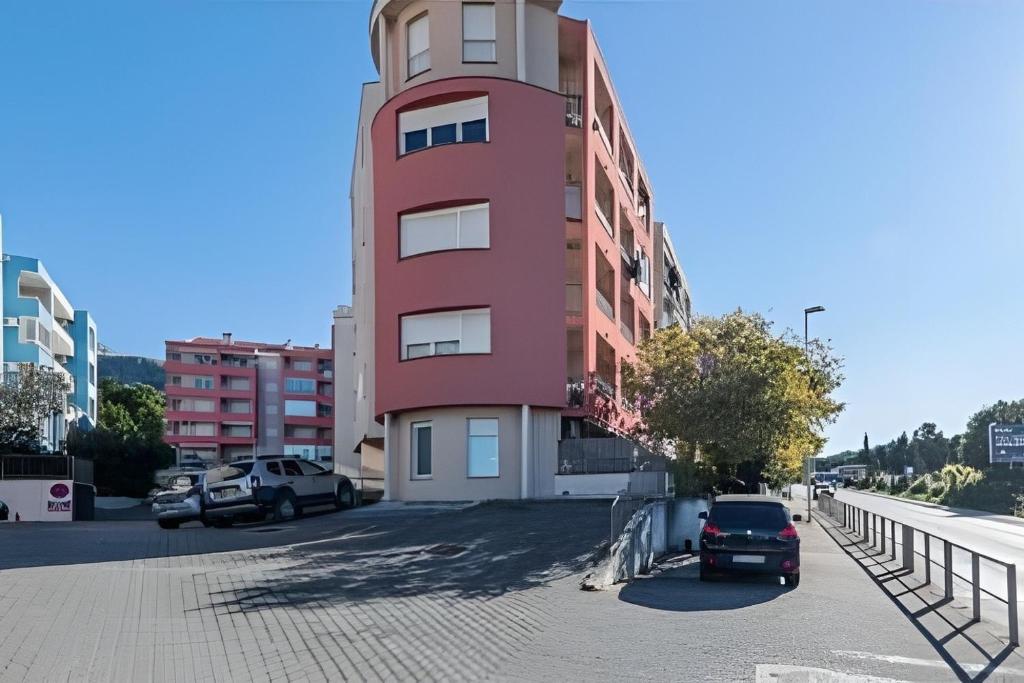 Apartments with WiFi Makarska - 24779