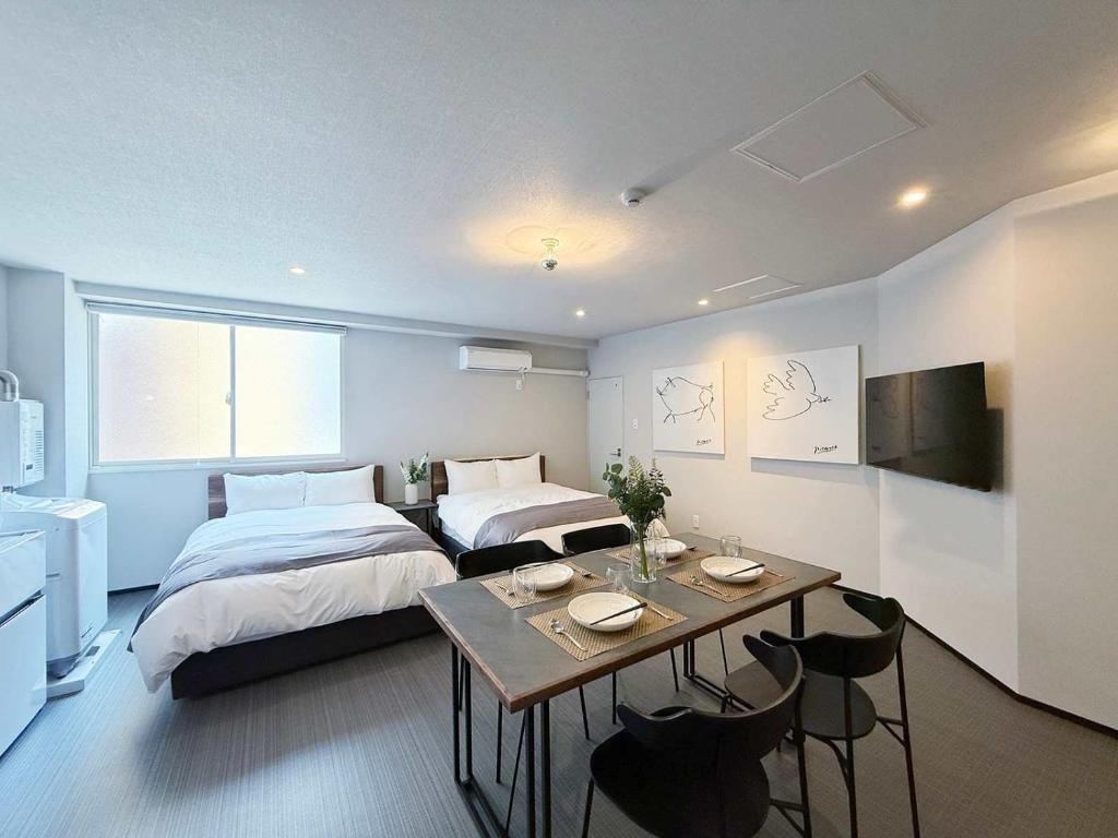 Morimoto Coop by b hotel - Studio Nestled Near Hiroshima Hotspots