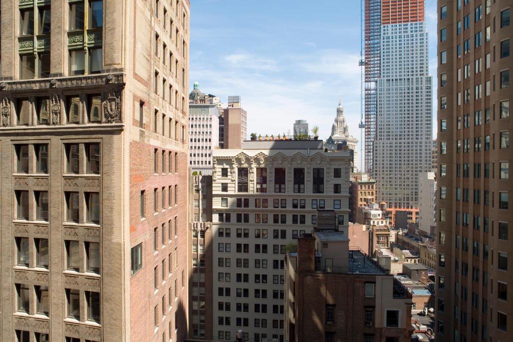 Nespecifikovaný výhled na destinaci New York nebo výhled na město při pohledu z hotelu