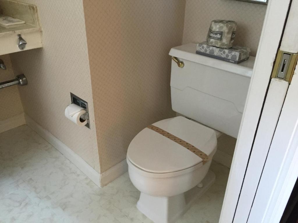 Hotel Amariにあるバスルーム