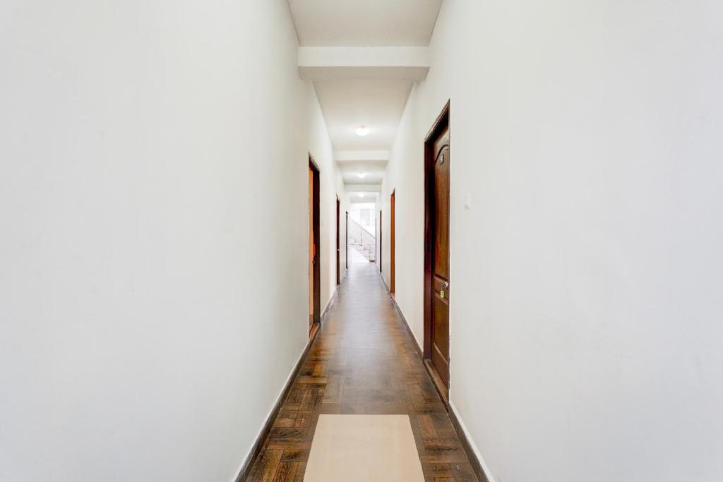 Fotografie z fotogalerie ubytování Super Hotel O ECR Injambakkam Formerly Nimalan Residency v destinaci Čennaí