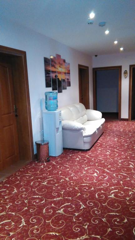 A seating area at Guest House Aristokrat