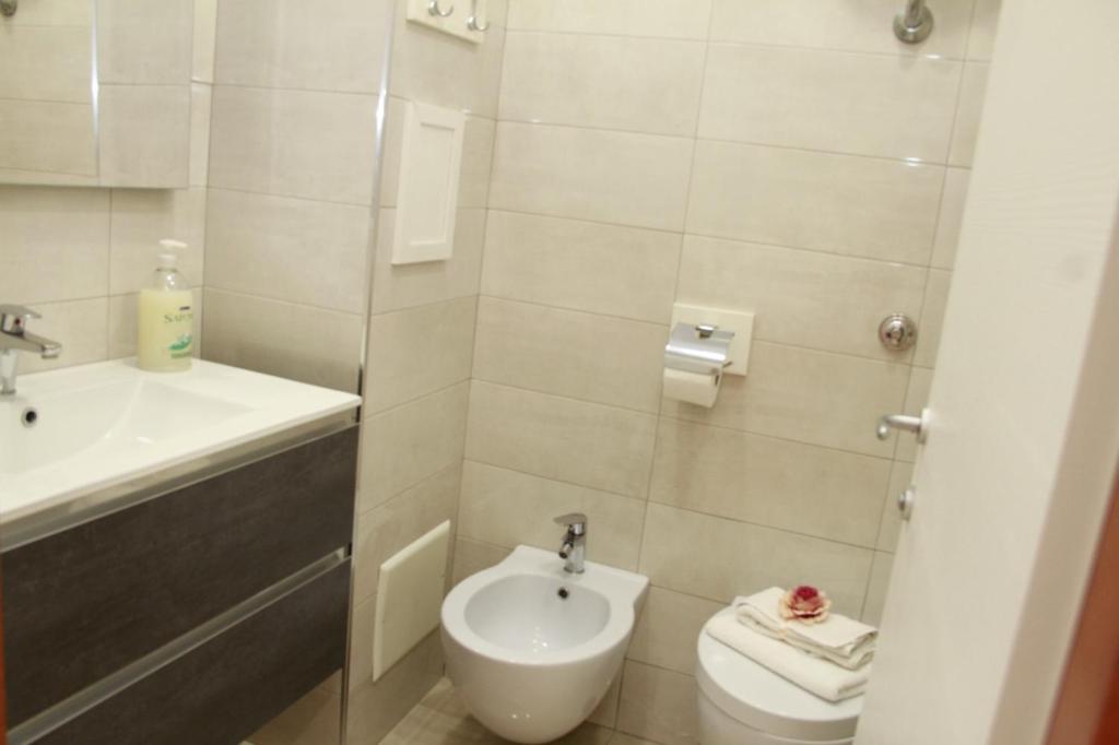 Łazienka w obiekcie B&B Maestra Giovanna