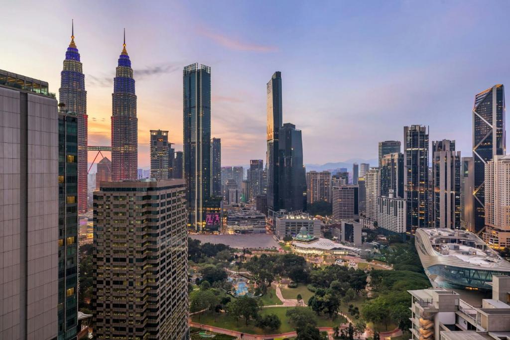 Cảnh Kuala Lumpur hoặc tầm nhìn thành phố từ khách sạn