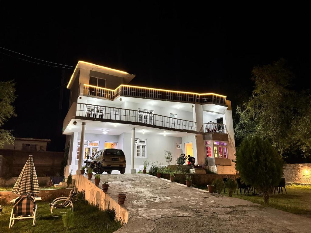 Zahrada ubytování Ibex lodge Skardu