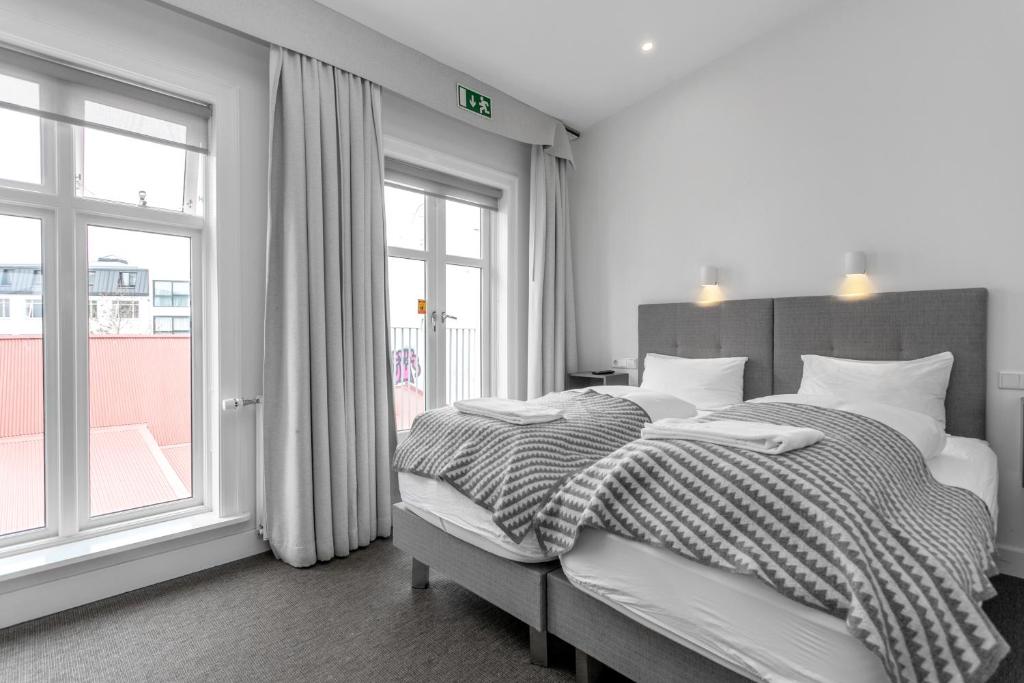 
Penthouse Luxury Studio Apartment - Top Floor
