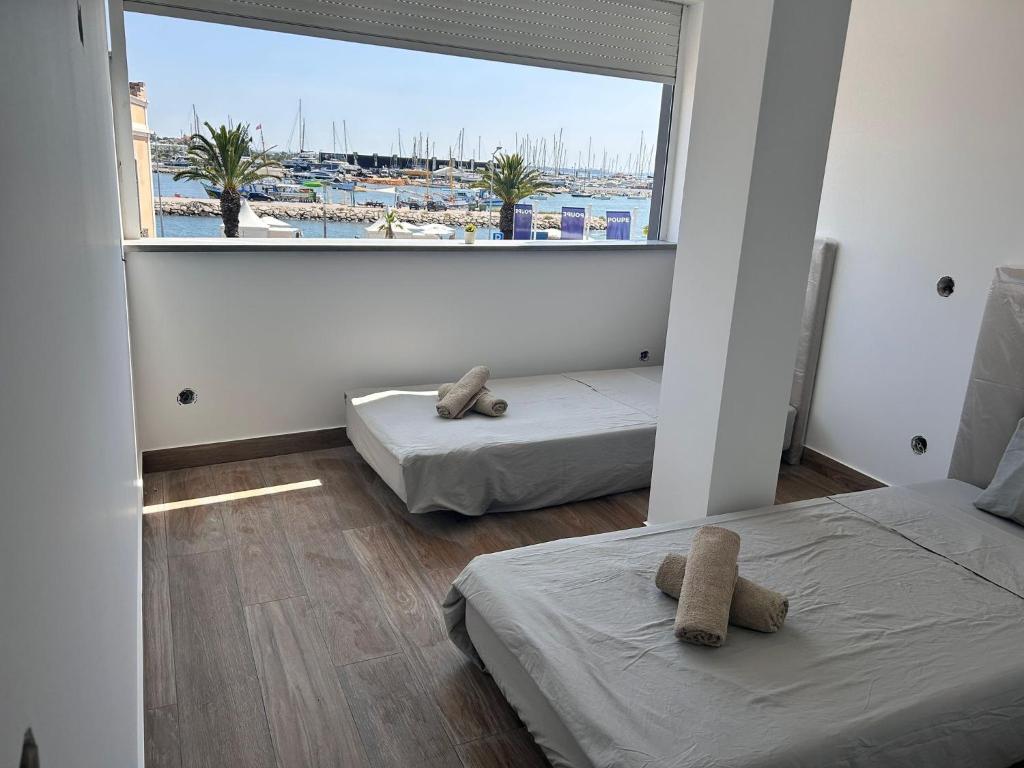 Lagos Marina- Excellent Location- Close To Beach