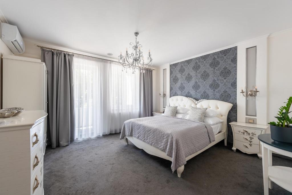 Wellness & SPA boutique Hotel pod lipkami Prague - Resim 7