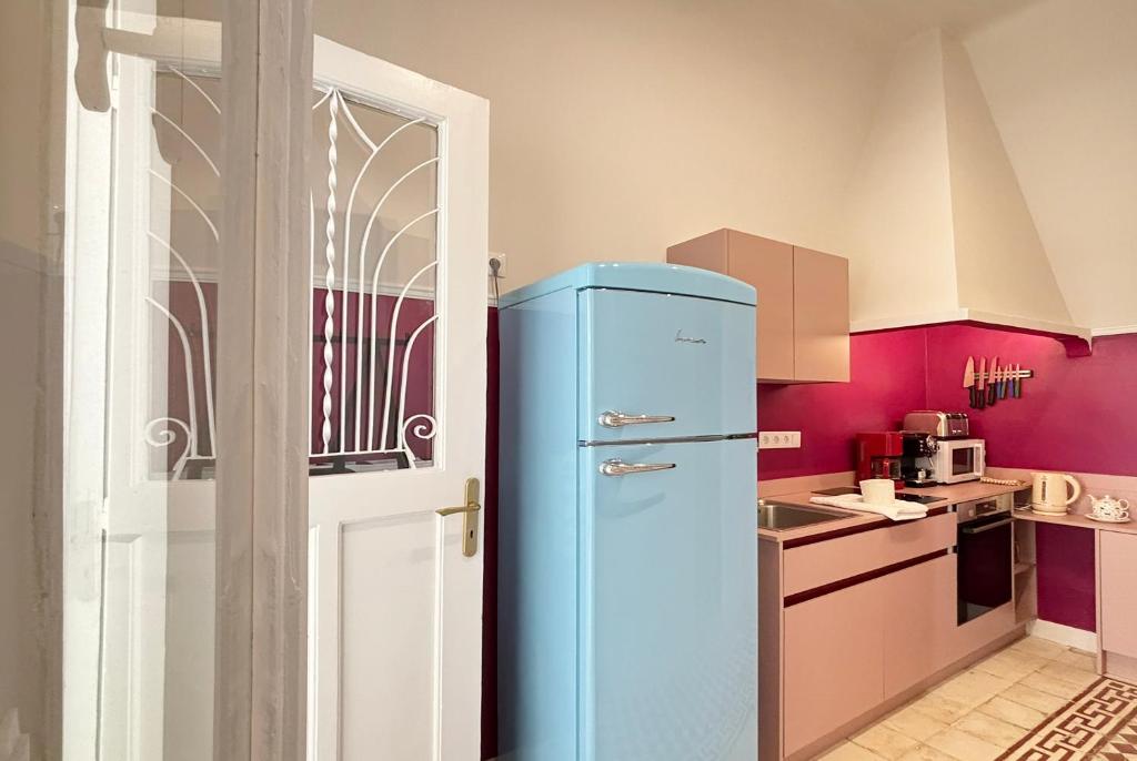 Live in Athens, PANGRATI Fine Residence - Resim 16