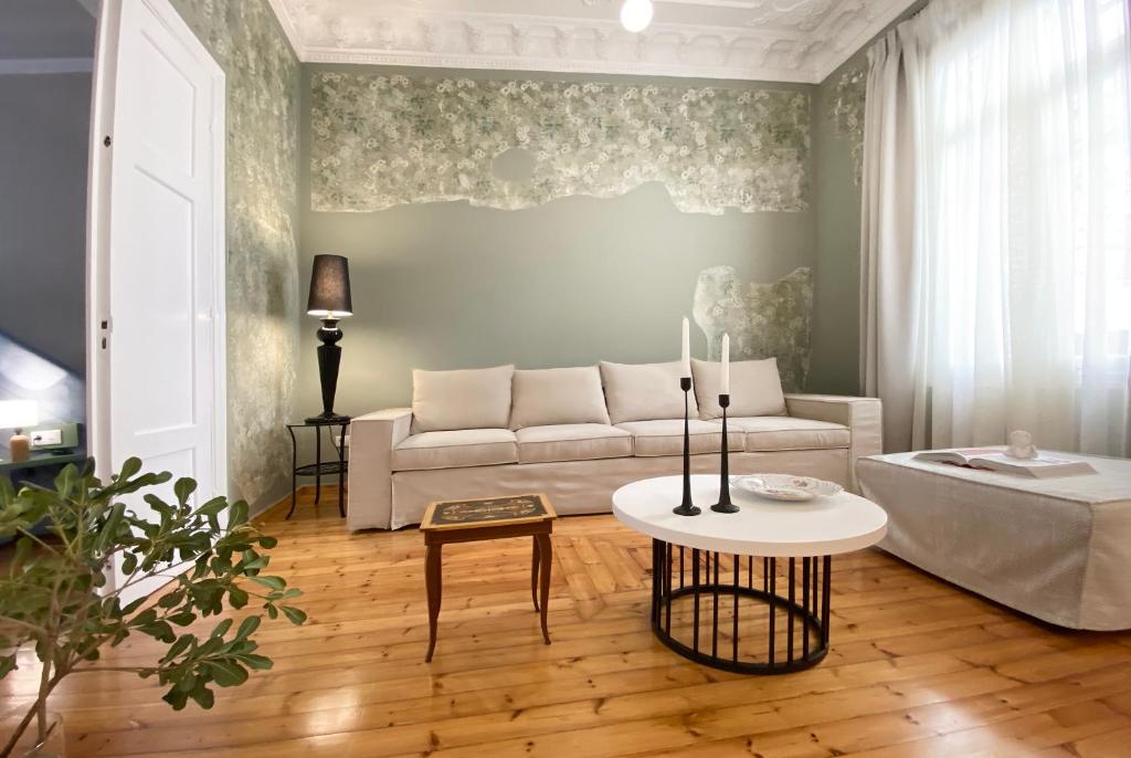 Live in Athens, PANGRATI Fine Residence - Resim 6