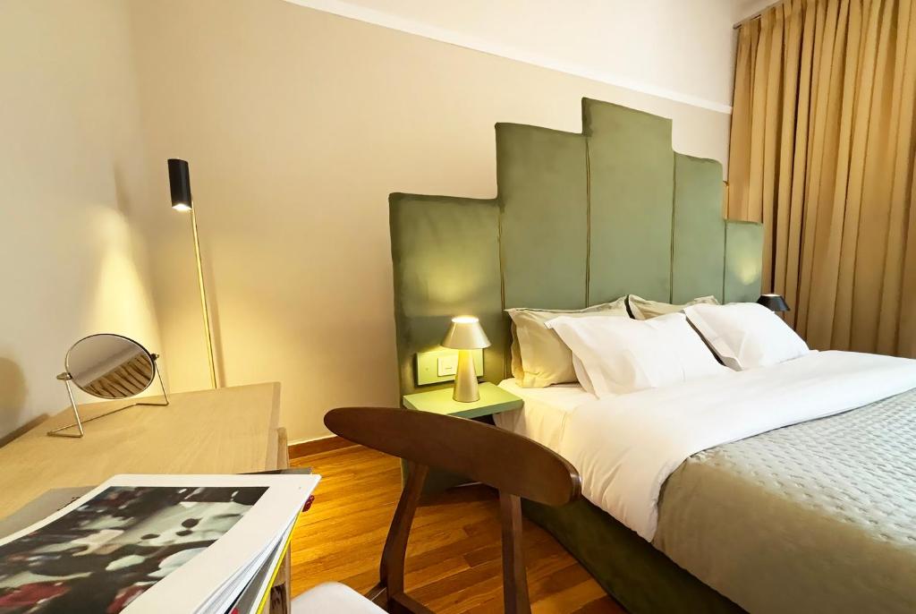 Live in Athens, PANGRATI Fine Residence - Resim 23