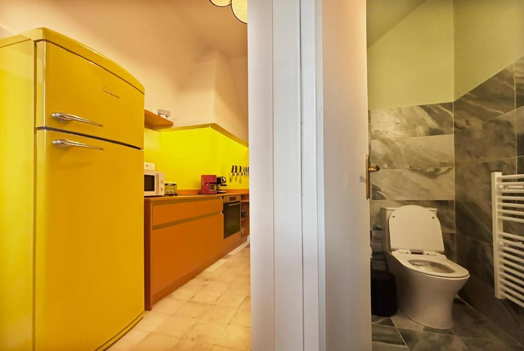 Live in Athens, PANGRATI Fine Residence - Resim 30