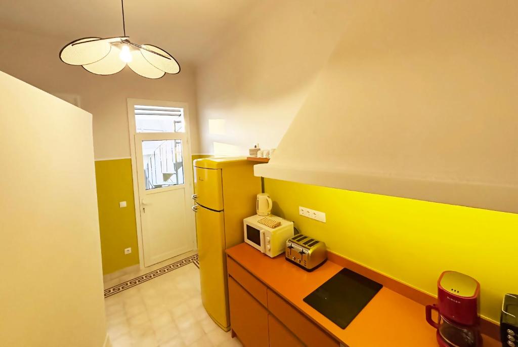 Live in Athens, PANGRATI Fine Residence - Resim 38